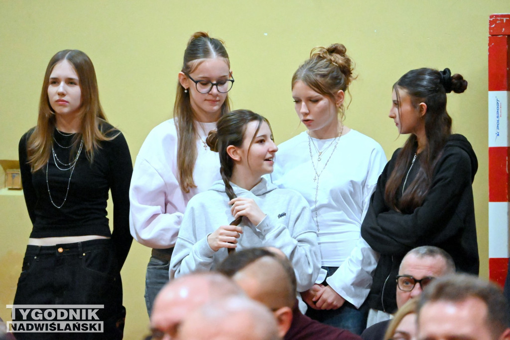 Komers ósmoklasistów ze Szkoły Podstawowej nr 3 w Tarnobrzegu