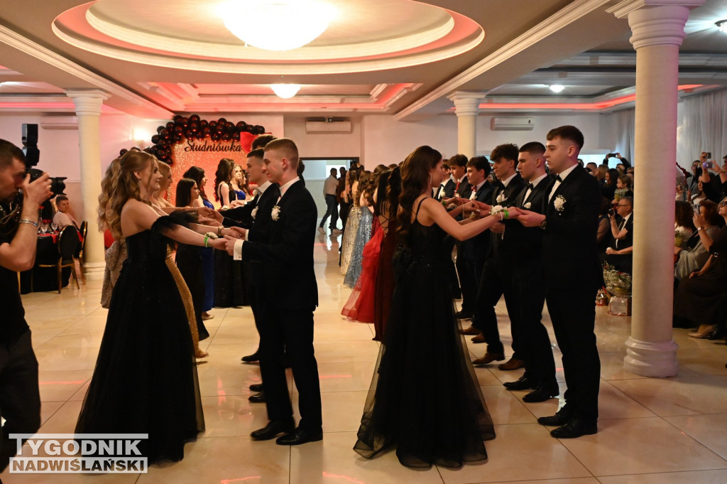 Studniówka Liceum Ogólnokształcącego w Grębowie 2026