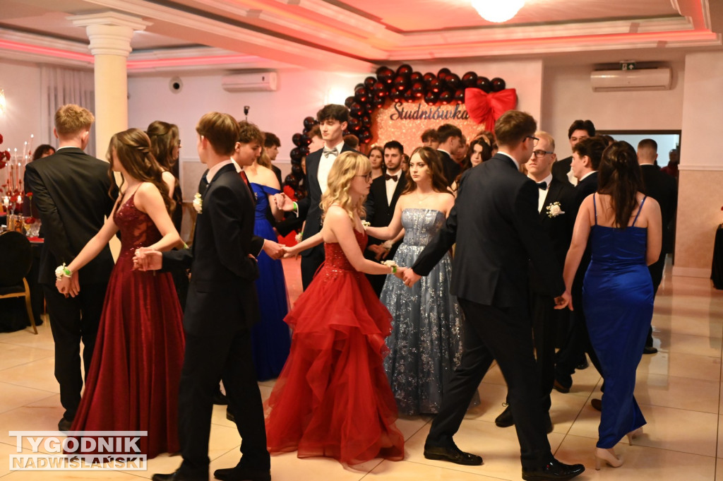 Studniówka Liceum Ogólnokształcącego w Grębowie 2026