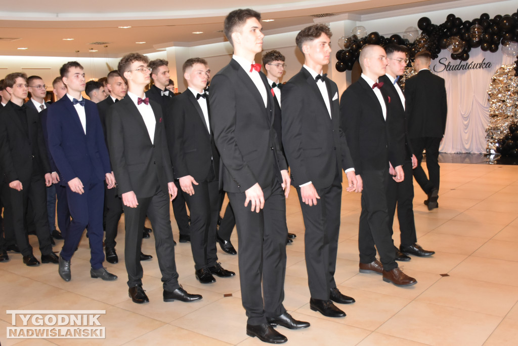 Studniówka uczniów II LO im. Tadeusza Kościuszki