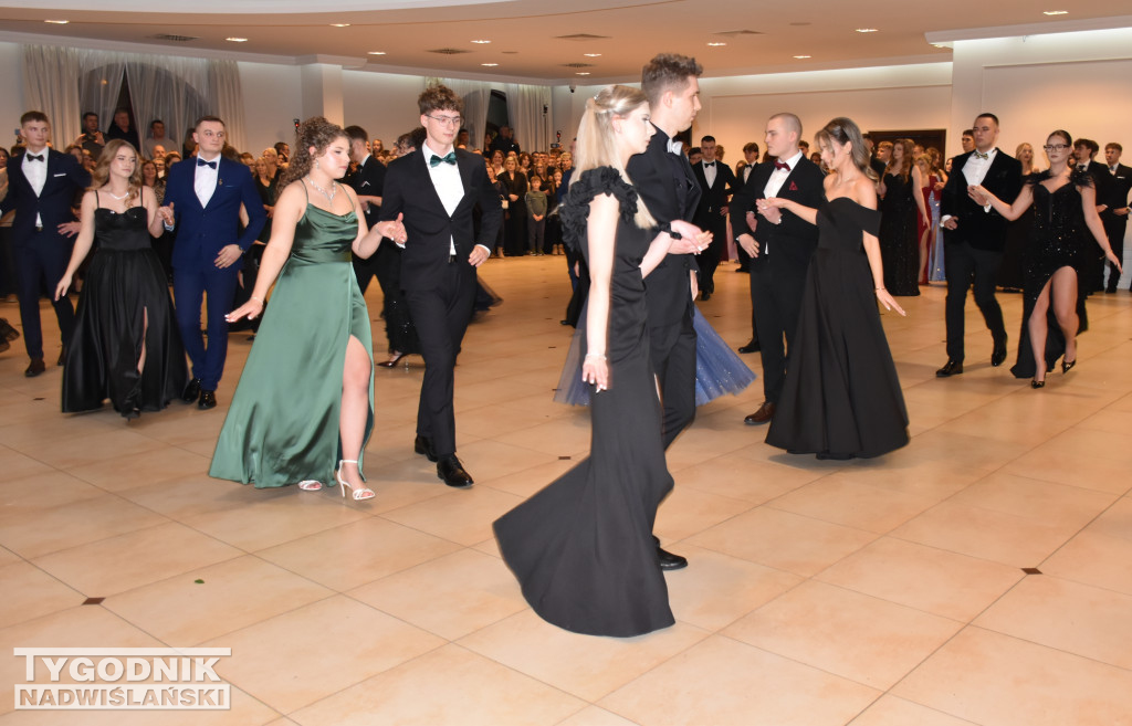 Studniówka uczniów II LO im. Tadeusza Kościuszki