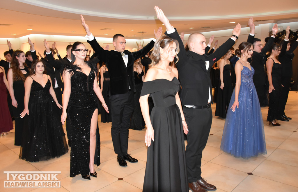 Studniówka uczniów II LO im. Tadeusza Kościuszki