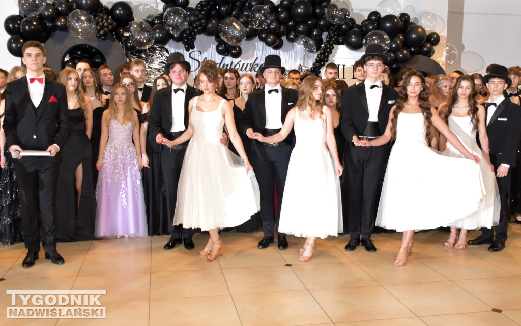 Studniówka uczniów II LO im. Tadeusza Kościuszki