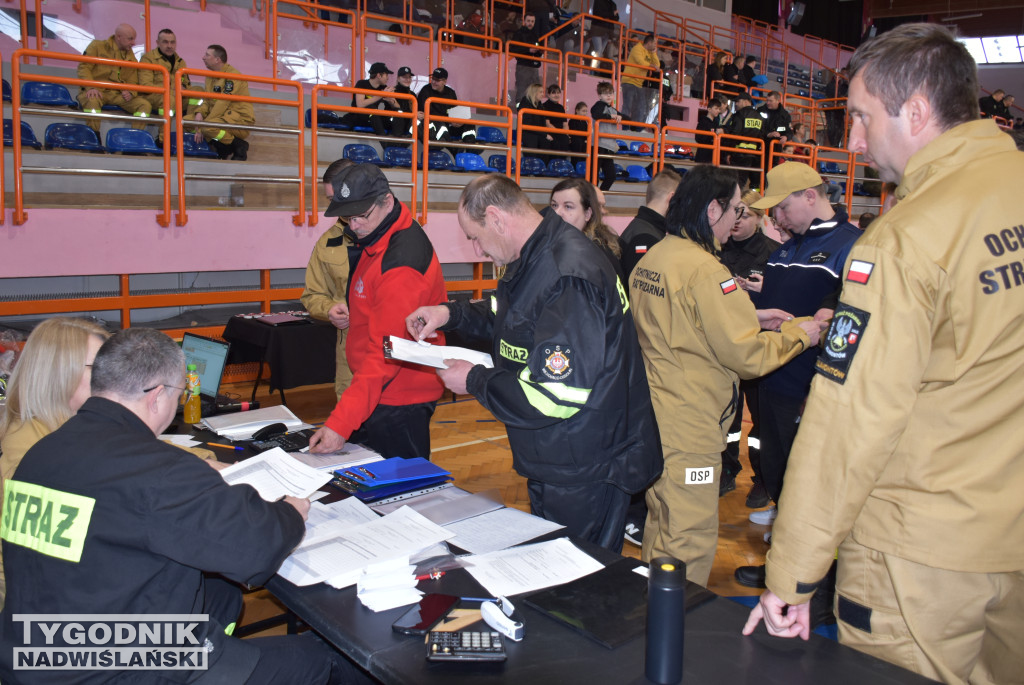 Halowe Zawody Młodzieżowych Drużyn Pożarniczych