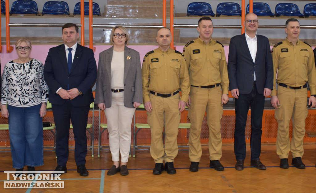 Halowe Zawody Młodzieżowych Drużyn Pożarniczych