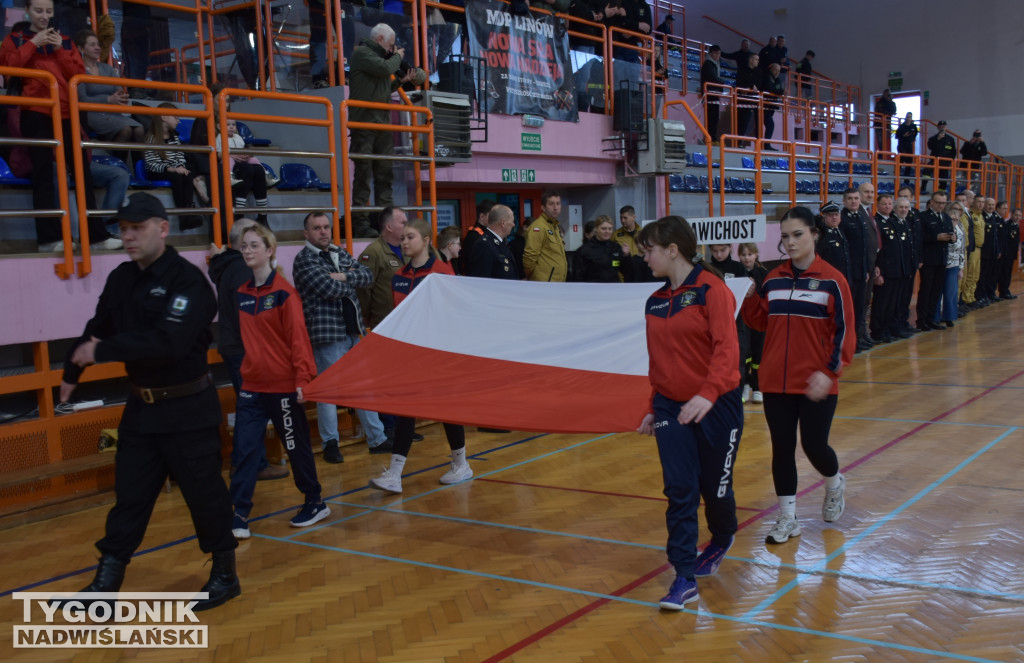 Halowe Zawody Młodzieżowych Drużyn Pożarniczych