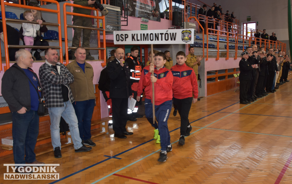 Halowe Zawody Młodzieżowych Drużyn Pożarniczych