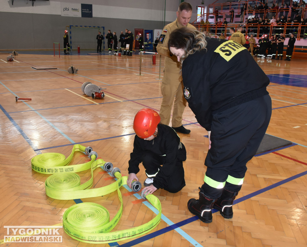 Halowe Zawody Młodzieżowych Drużyn Pożarniczych