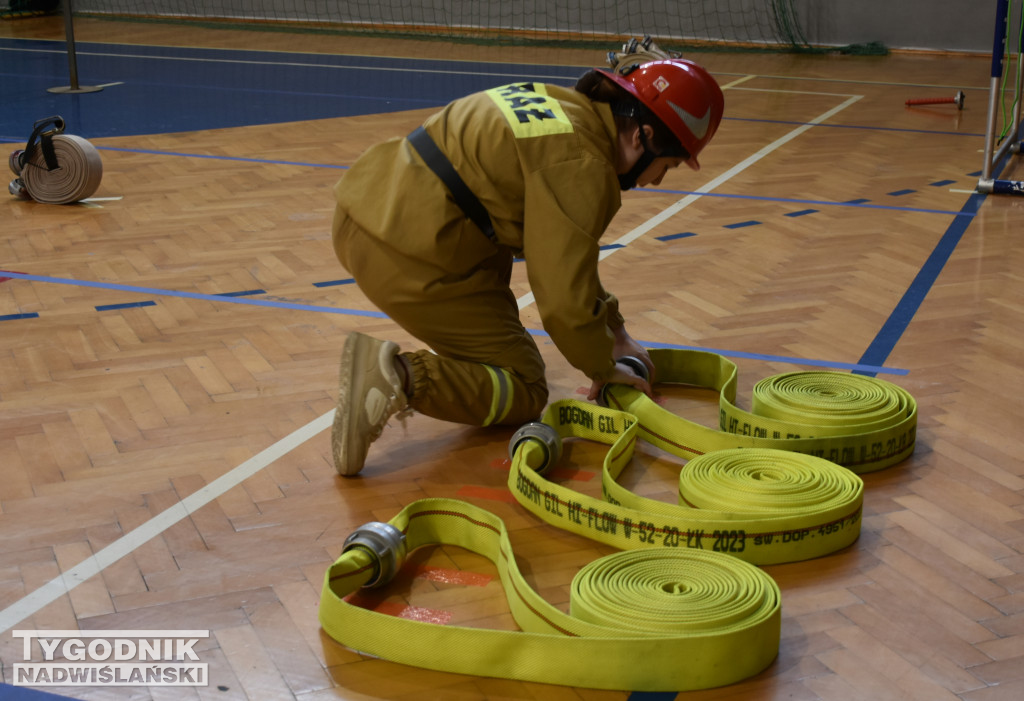 Halowe Zawody Młodzieżowych Drużyn Pożarniczych