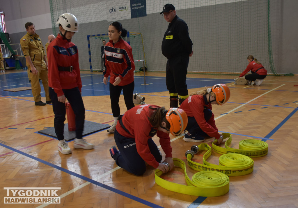 Halowe Zawody Młodzieżowych Drużyn Pożarniczych