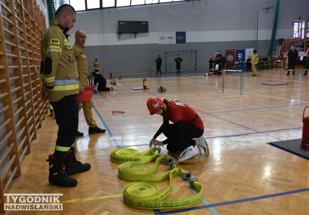 Halowe Zawody Młodzieżowych Drużyn Pożarniczych
