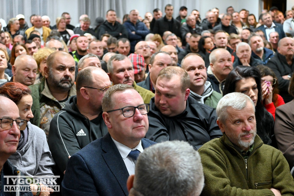 Spotkanie w sprawie przebiegu nowej DK9 w Stalach