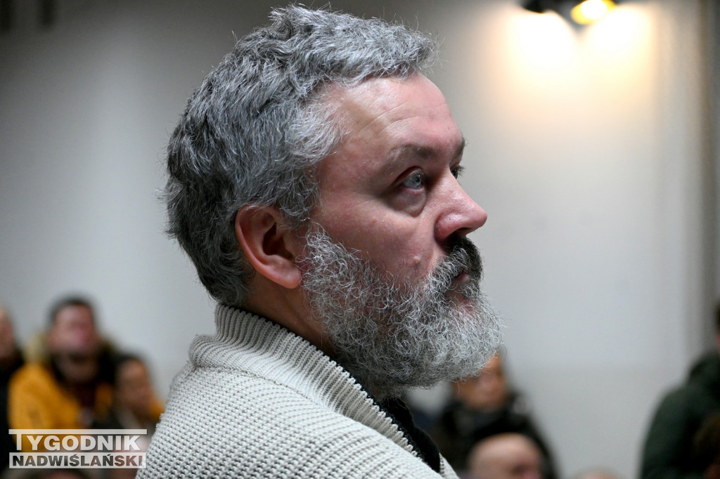 Spotkanie w sprawie przebiegu nowej DK9 w Stalach