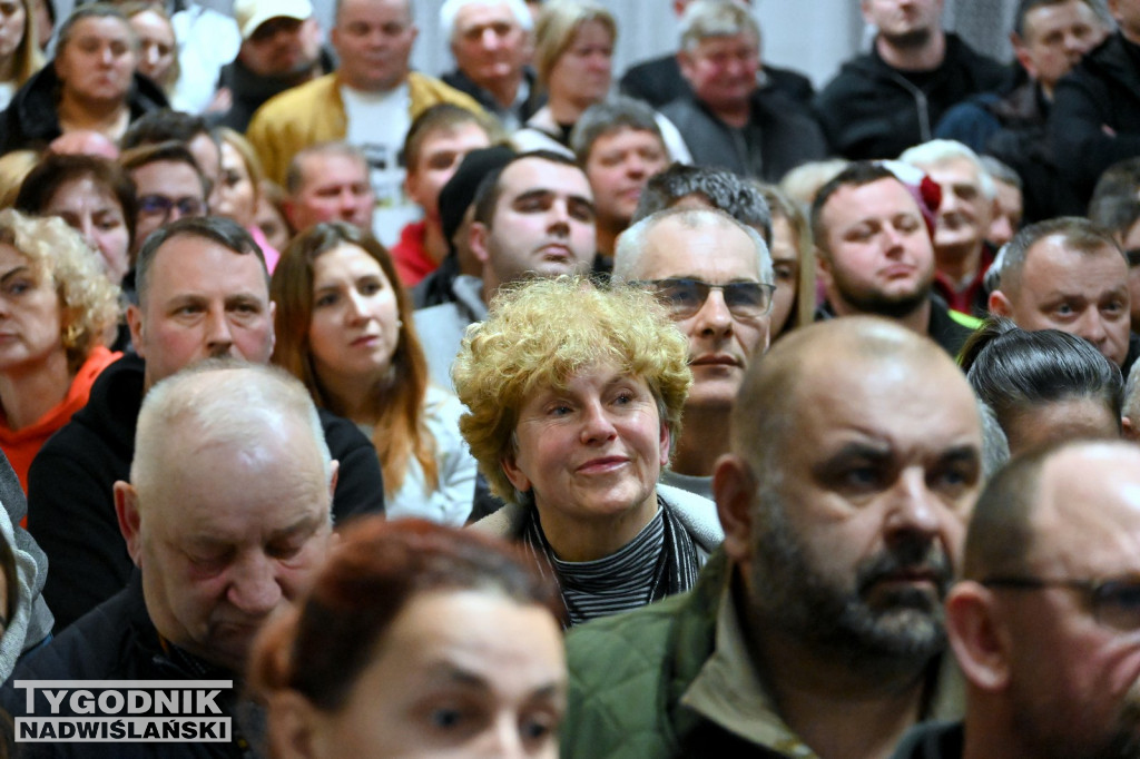 Spotkanie w sprawie przebiegu nowej DK9 w Stalach