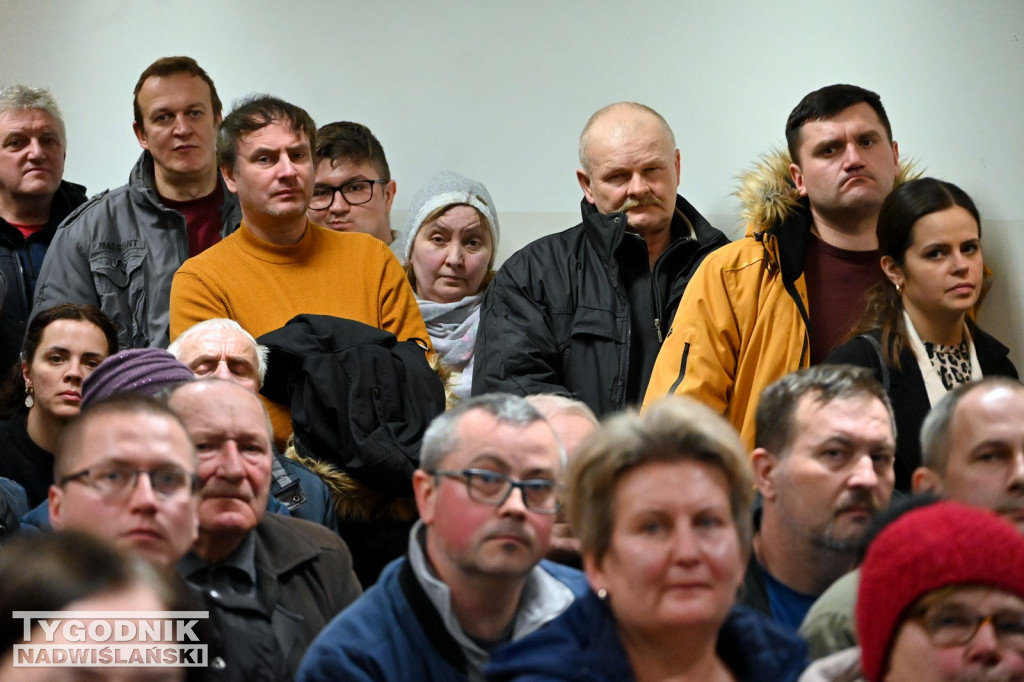 Spotkanie w sprawie przebiegu nowej DK9 w Stalach