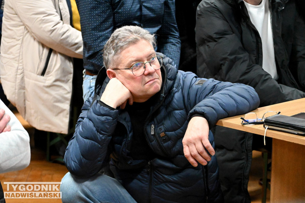 Spotkanie w sprawie przebiegu nowej DK9 w Stalach