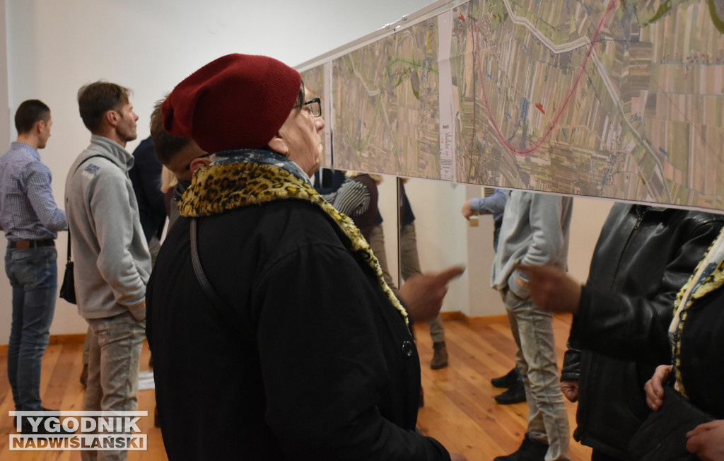 Spotkanie w Koprzywnicy w sprawie DK9