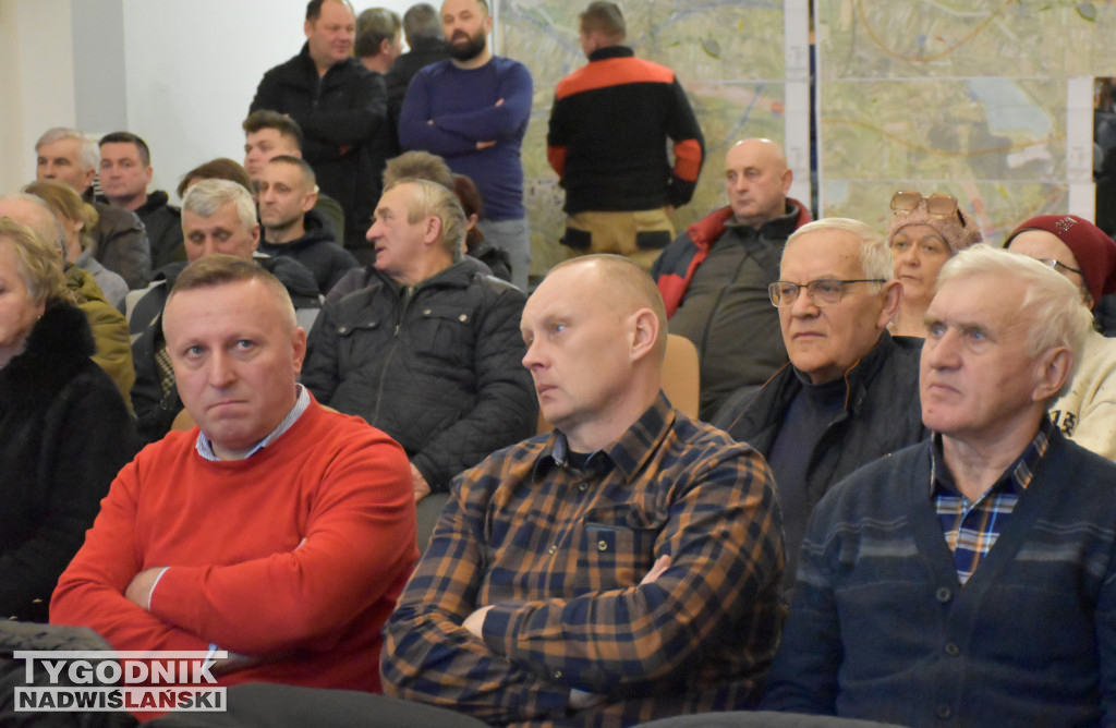 Spotkanie w Koprzywnicy w sprawie DK9