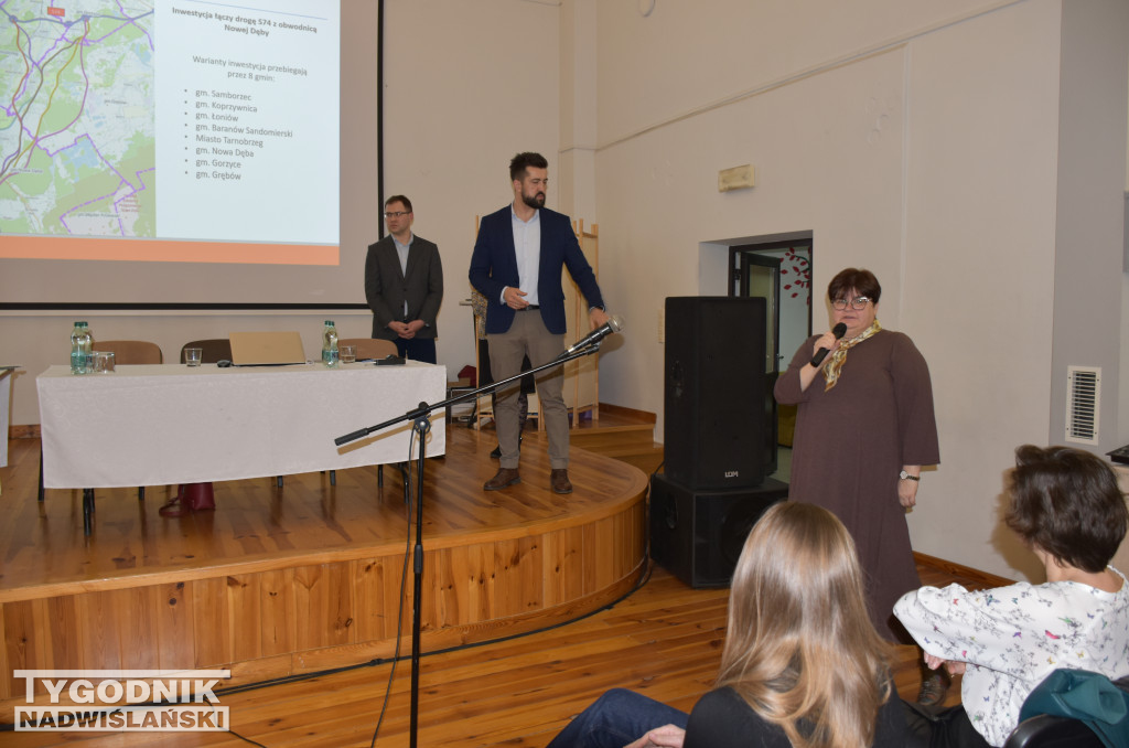 Spotkanie w Koprzywnicy w sprawie DK9