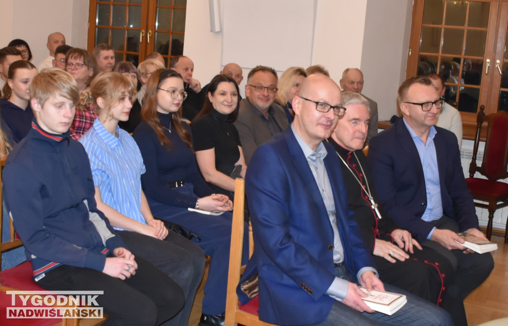 Spotkanie autorskie z biskupem K. Nitkiewiczem