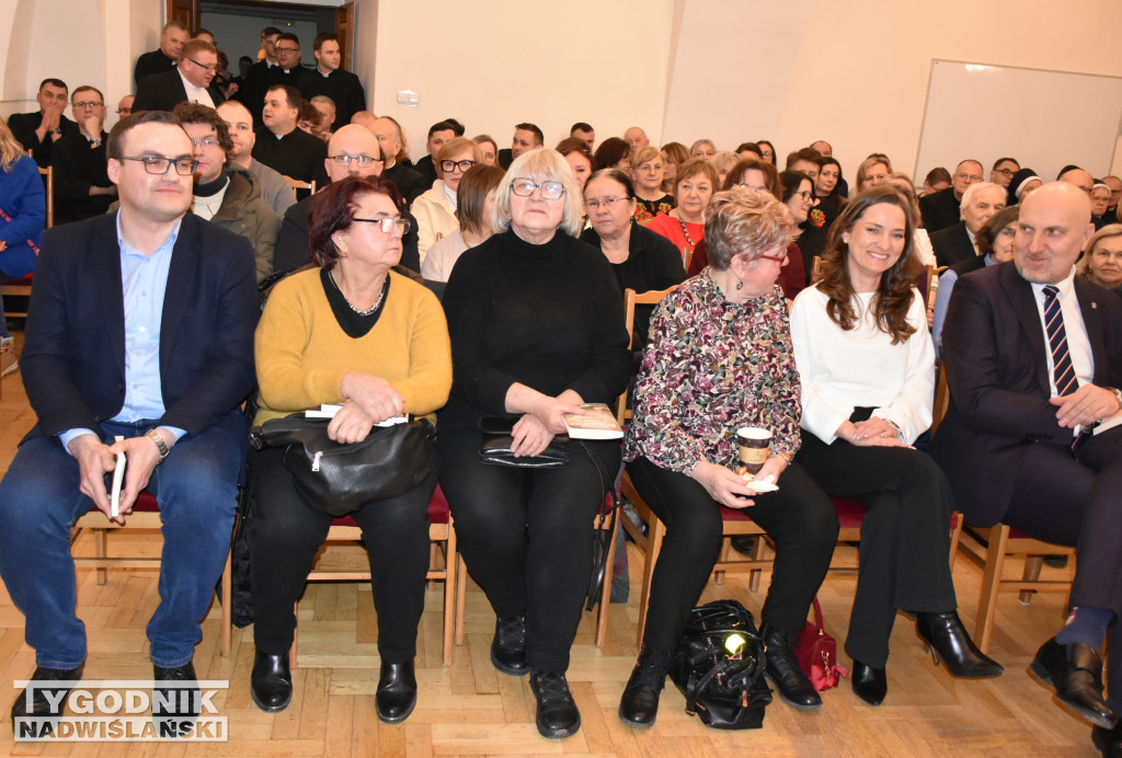 Spotkanie autorskie z biskupem K. Nitkiewiczem