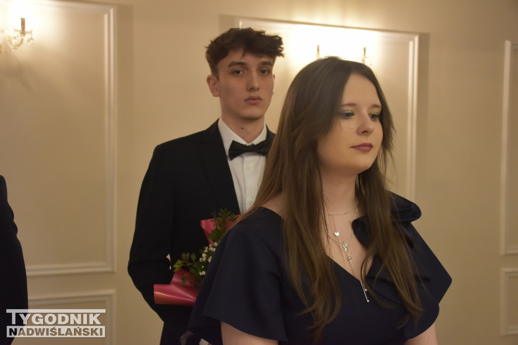 Studniówka ZS nr 1 w Nowej Dębie