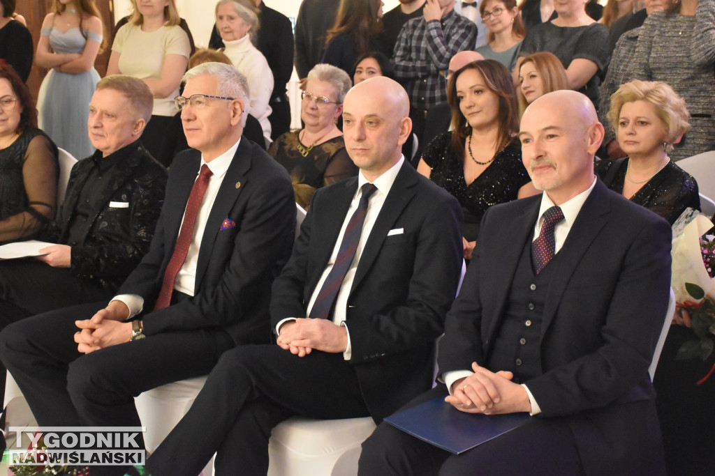 Studniówka ZS nr 1 w Nowej Dębie