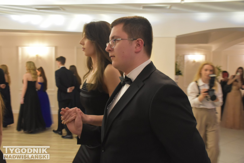 Studniówka ZS nr 1 w Nowej Dębie