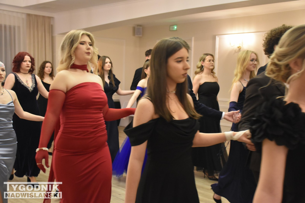 Studniówka ZS nr 1 w Nowej Dębie