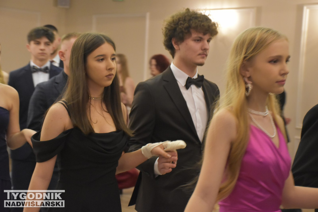 Studniówka ZS nr 1 w Nowej Dębie