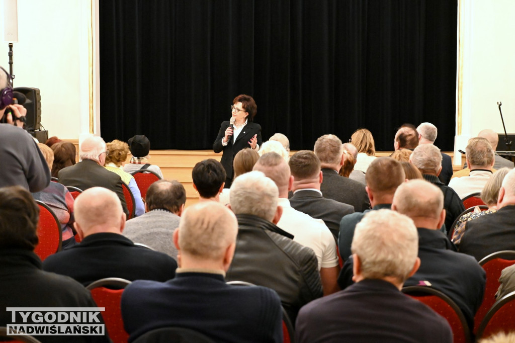 Elżbieta Witek w Tarnobrzegu