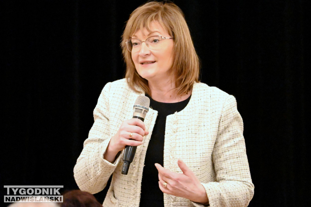 Elżbieta Witek w Tarnobrzegu