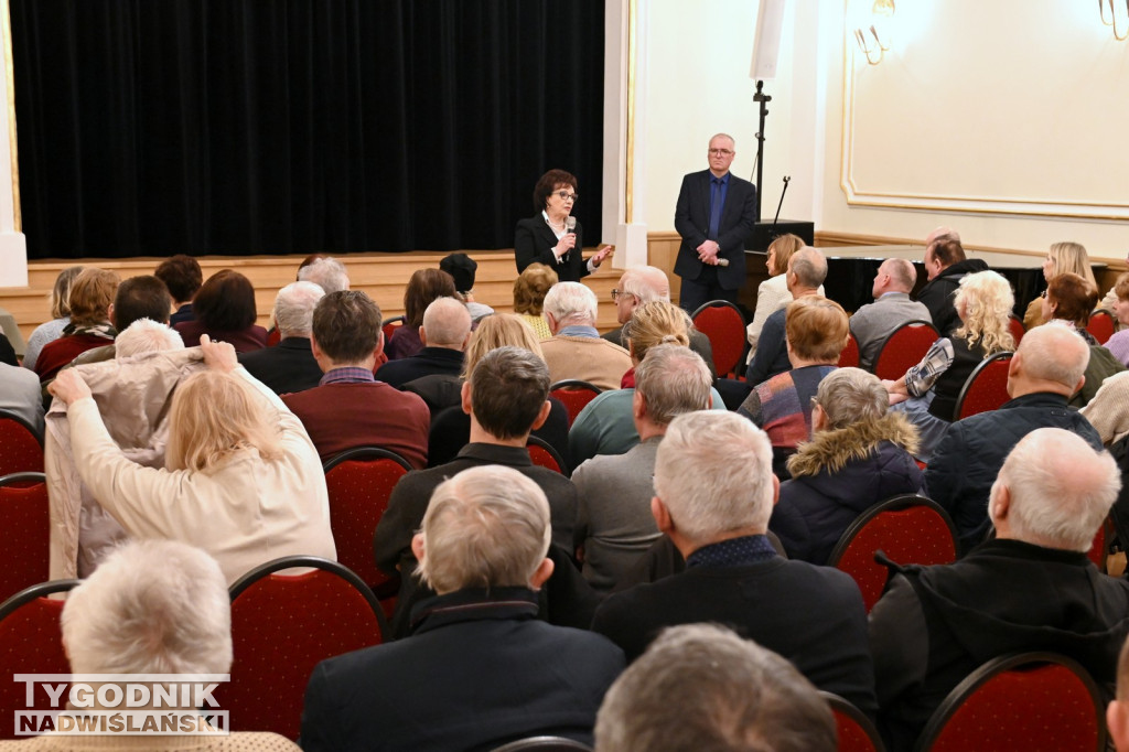 Elżbieta Witek w Tarnobrzegu