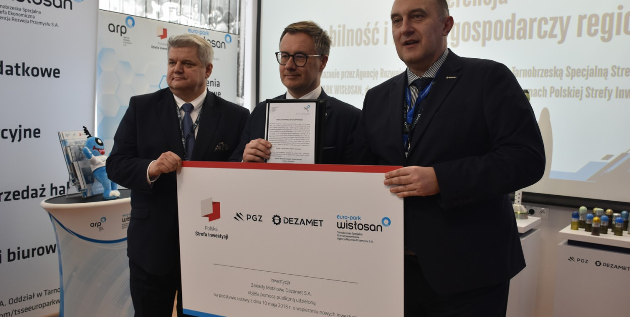 Konferencja w Dezamecie