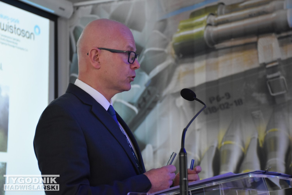 Konferencja w Dezamecie