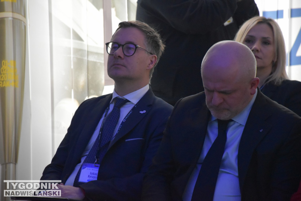 Konferencja w Dezamecie