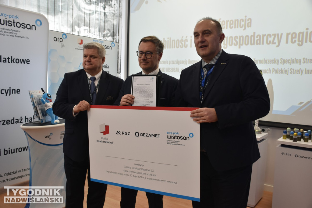 Konferencja w Dezamecie