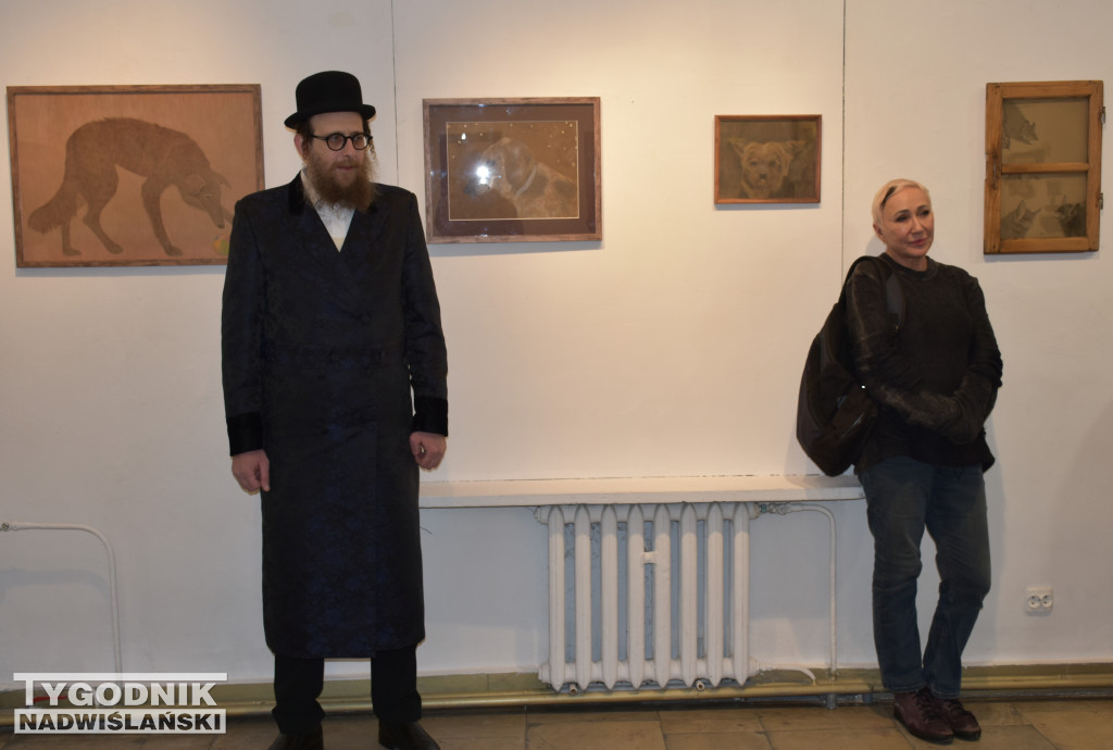 Otwarcie wystawy Karoliny Dousy-Bik w BWA