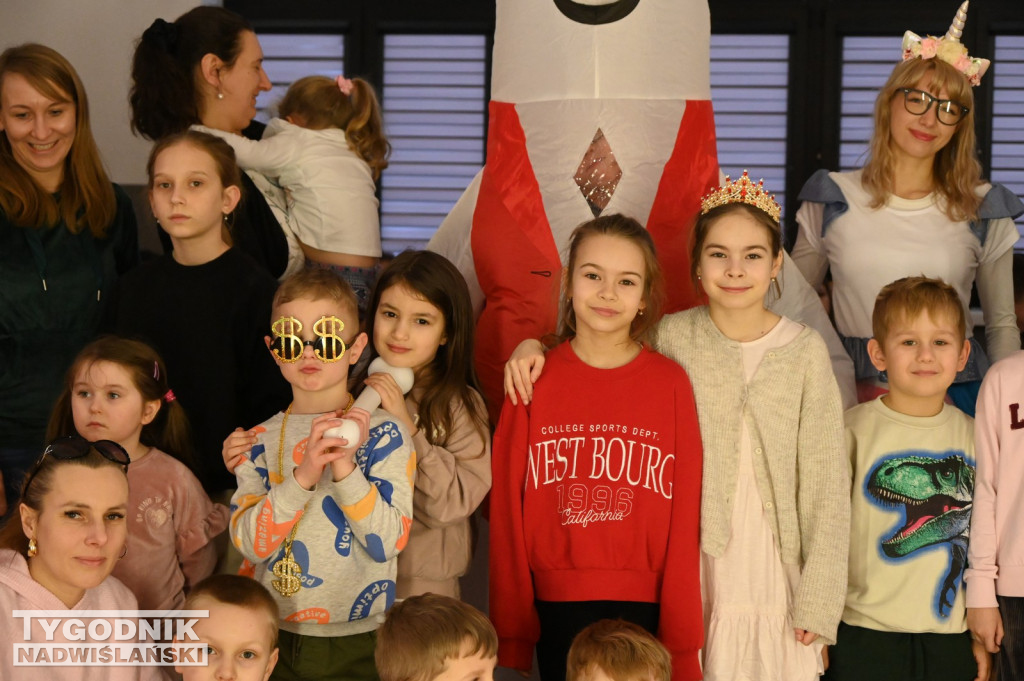 Pomagamy przytulisku w Nowej Dębie