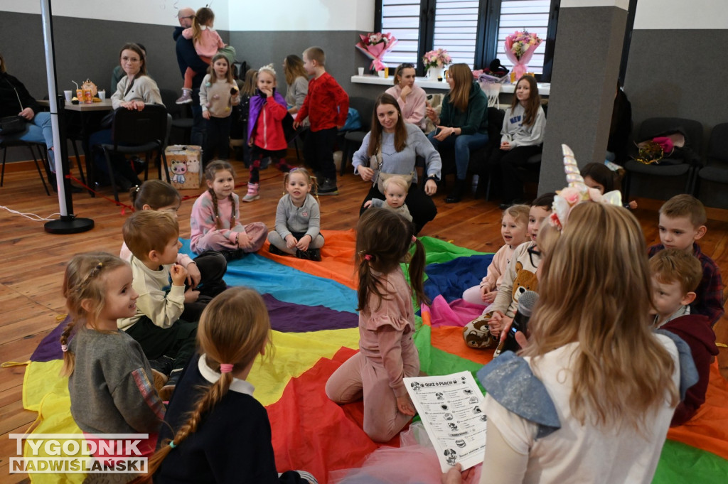 Pomagamy przytulisku w Nowej Dębie