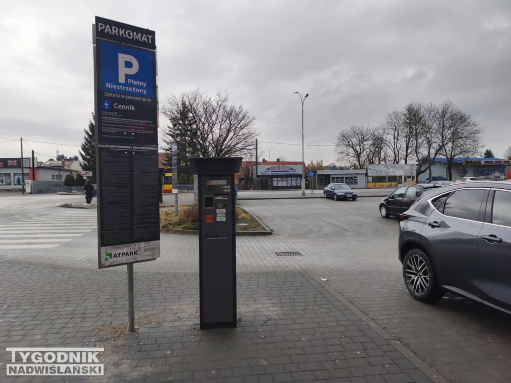 Płatny parking przy dawnym dworcu PKS w Tarnobrzegu