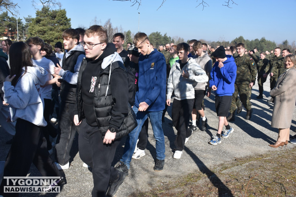 Bieg Tropem Wilczym 2026 w Nowej Dębie