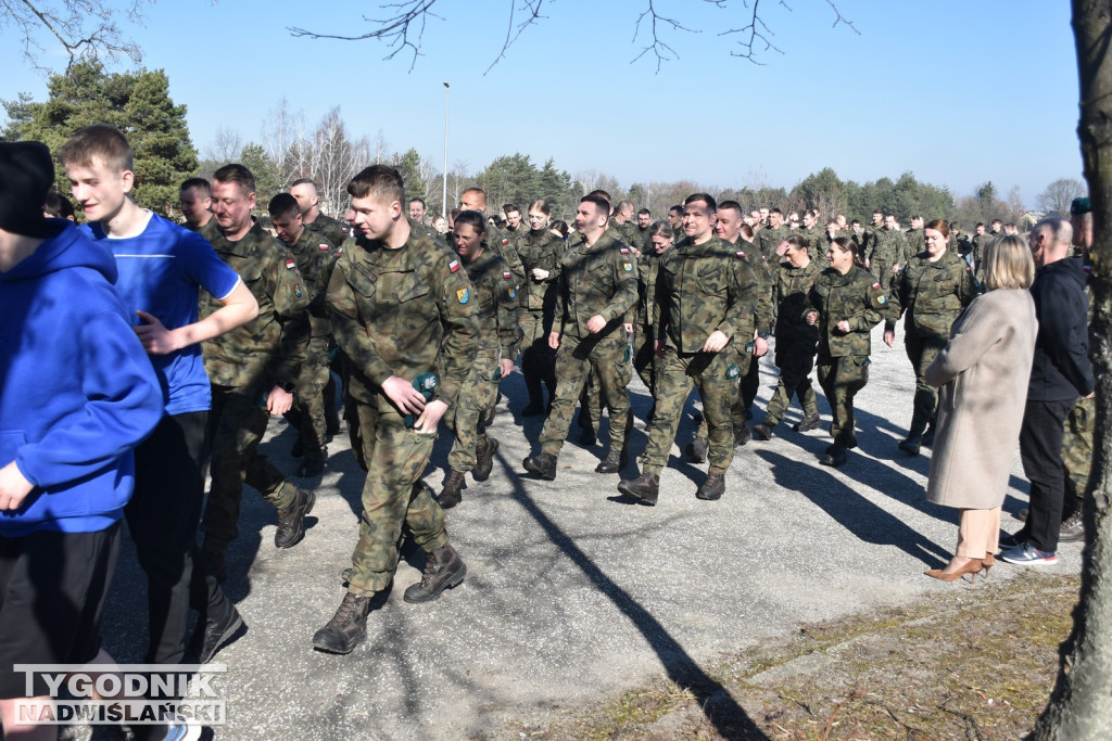 Bieg Tropem Wilczym 2026 w Nowej Dębie