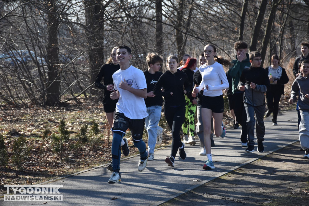 Bieg Tropem Wilczym 2026 w Nowej Dębie