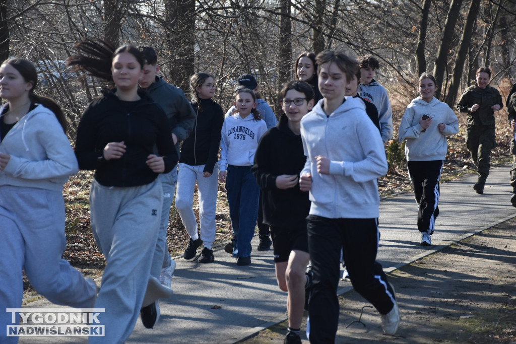 Bieg Tropem Wilczym 2026 w Nowej Dębie