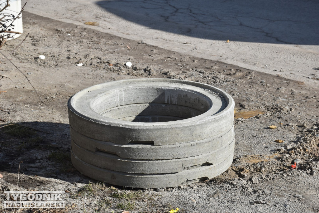 Remont ul. Mickiewicza w Nowej Dębie