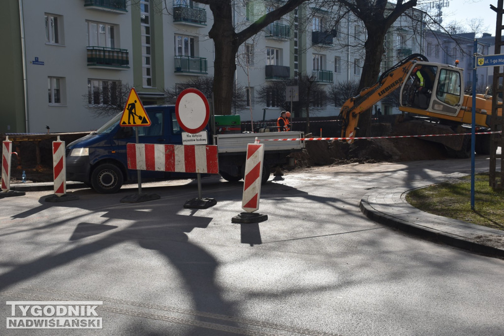 Remont ul. Mickiewicza w Nowej Dębie