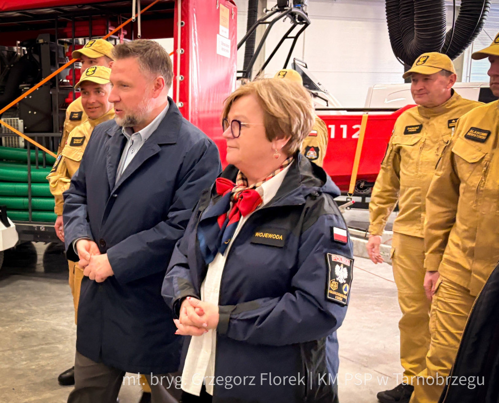 Wizyta ministra Marcina Kierwińskiego w Nowej Dębie