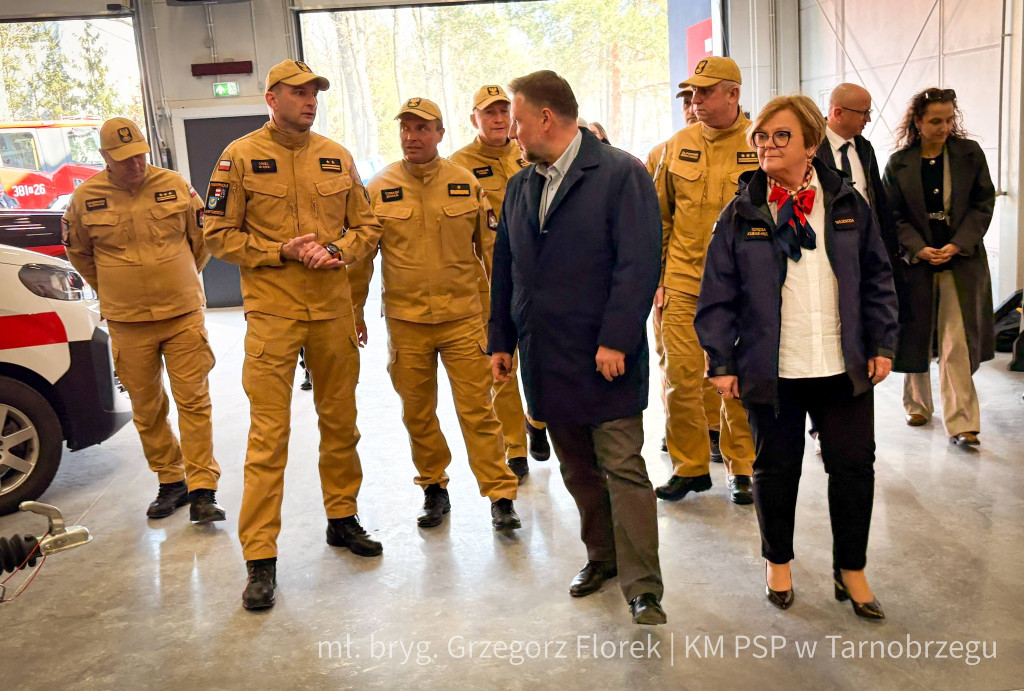 Wizyta ministra Marcina Kierwińskiego w Nowej Dębie