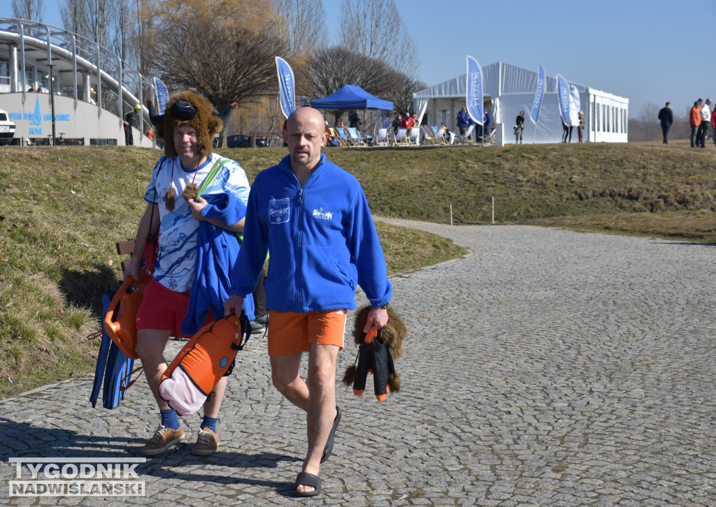 IX Zimowa Przeprawa Wisły Wpław